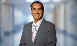 Dr-Nalluri